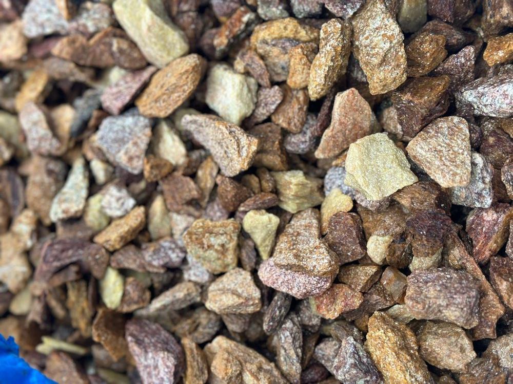 Златолит персиковый декоративная каменная крошка купить в Белебее