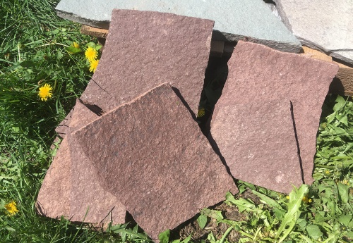 Плитняк лемезит бордовый для цоколя 1,5-2 см купить в Белебее