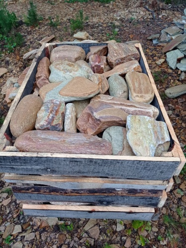 Златолит жёлтый, жёлто-зелёный глыбки и валуны для ланшафтного дизайна купить в Белебее