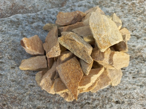 Златолит жёлтый декоративная каменная крошка купить в Белебее