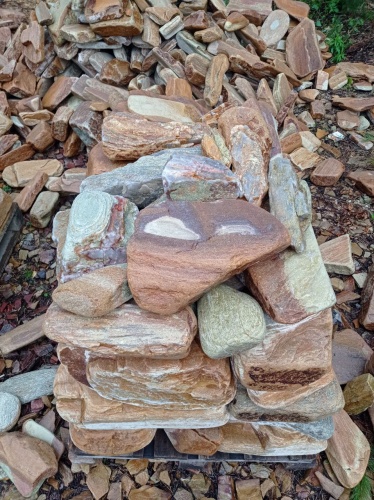 Златолит жёлтый, жёлто-зелёный глыбки и валуны для ланшафтного дизайна купить в Белебее