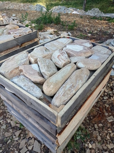 Златолит жёлтый, жёлто-зелёный глыбки и валуны для ланшафтного дизайна купить в Белебее