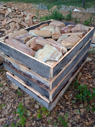 Златолит жёлтый, жёлто-зелёный глыбки и валуны для ланшафтного дизайна купить в Белебее