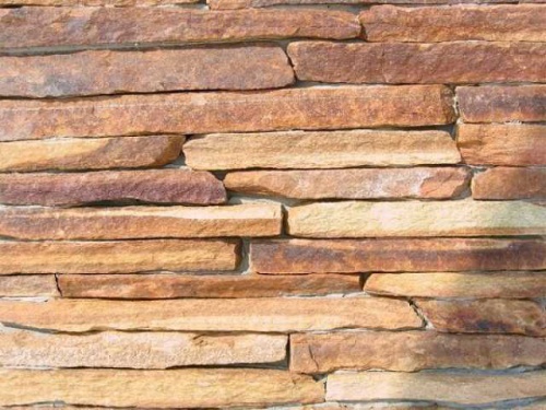 Горбушка златолит золотистый для облицовки купить в Белебее